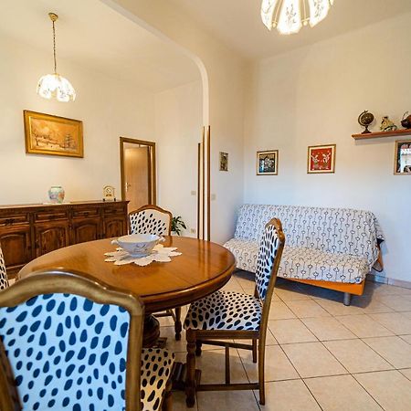 Appartement Bilocale Lo Scoglio - Goelba à Portoferraio Extérieur photo